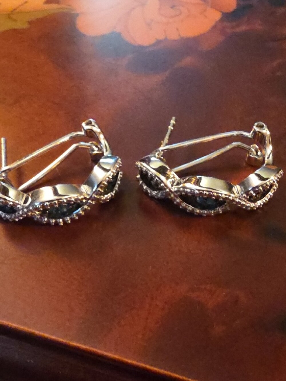 JTV Blue Velvet Diamonds Rhodium Over Silver Earrings - Picture 3 of 6